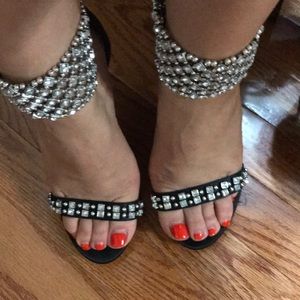 Dressy black high heels 👠